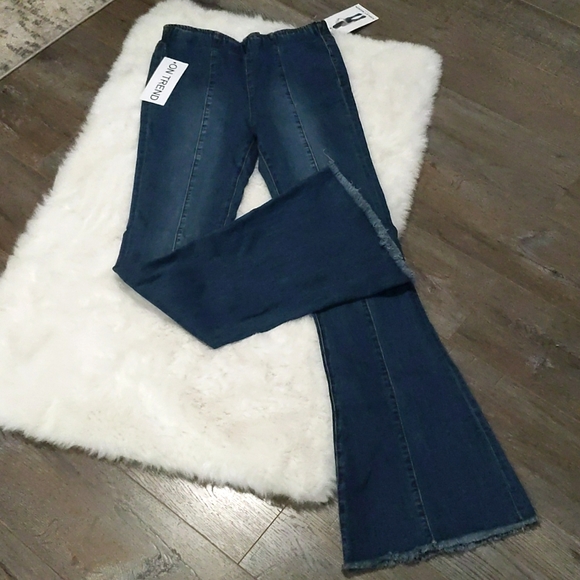 ASHLEY MASON Amanda Flare Jeans ~ NWT - Picture 5 of 12